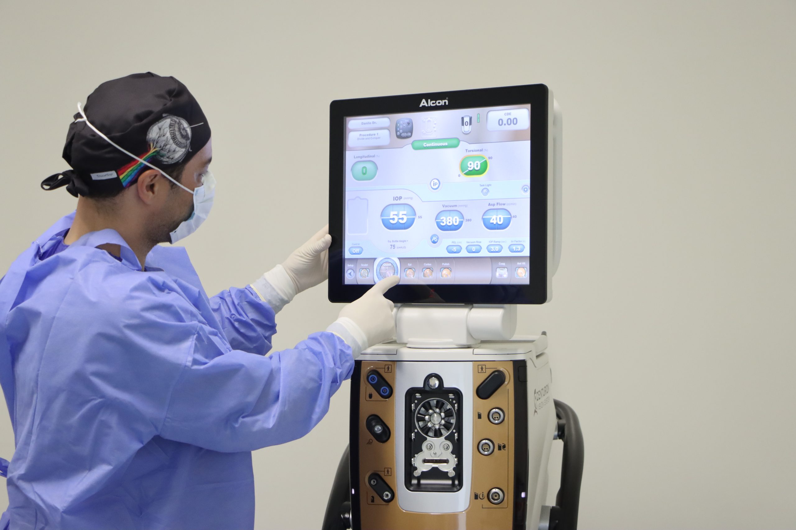 Hospital de Olhos de Guarapuava amplia investimentos em tecnologia avançada