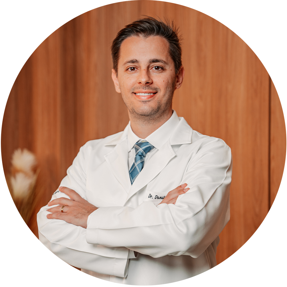 Dr. Arnon Agassi Martelli